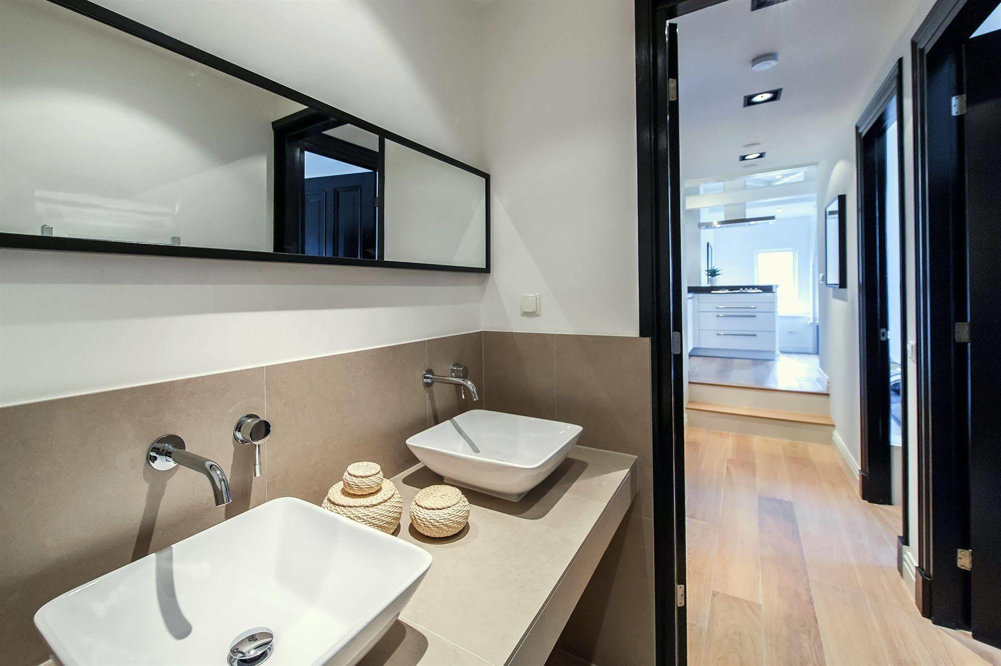 Short Stay Group Tropen Serviced Apartments Amsterdam Exteriér fotografie