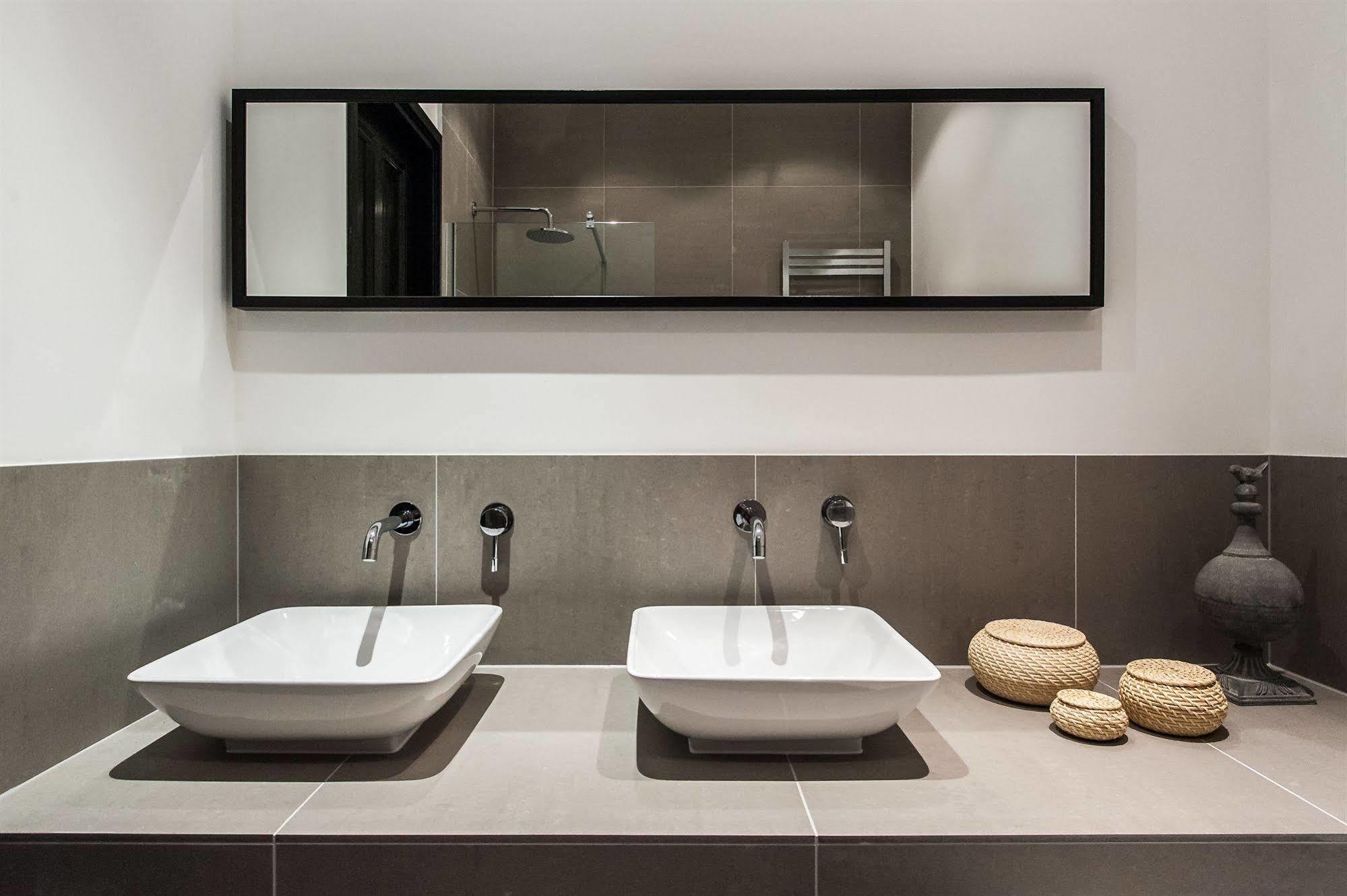 Short Stay Group Tropen Serviced Apartments Amsterdam Exteriér fotografie